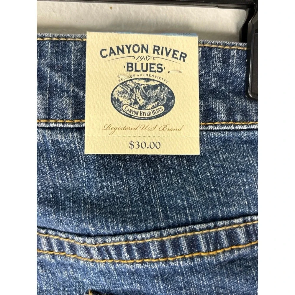 NWT Canyon River Blues modern fit boot cut size 12